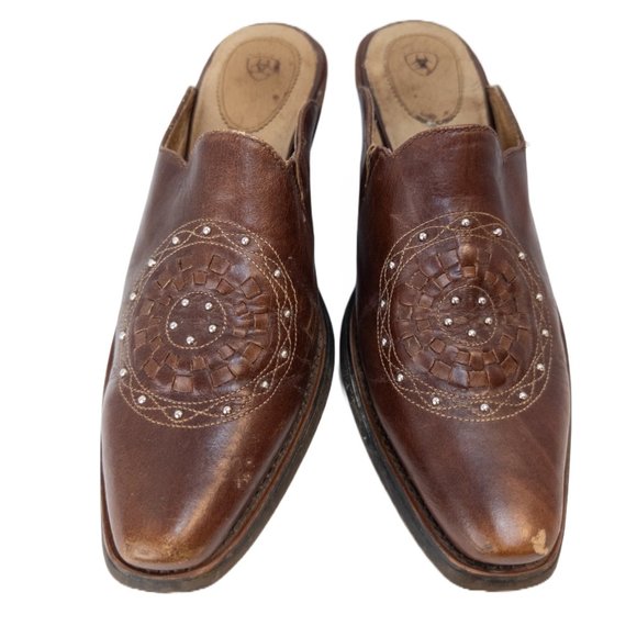 Ariat Womens Size 7 Mule Brown Leather Slip On Western Studded Medallion Heel - Picture 4 of 8